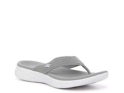 Skechers goga mat discount flip flops womens