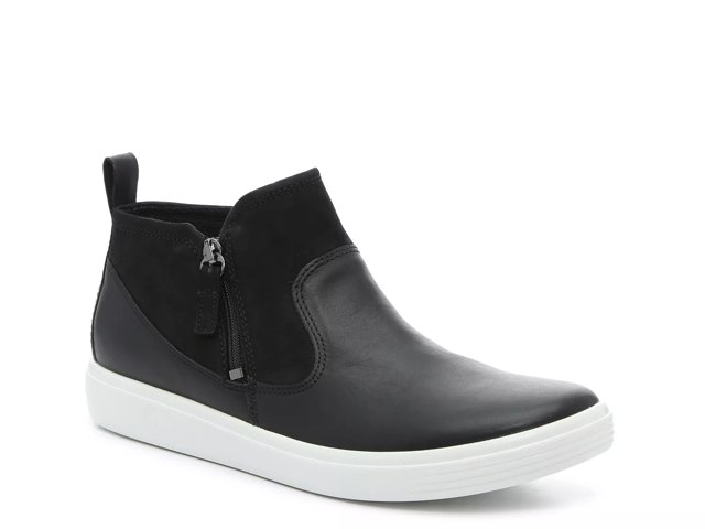ECCO Classic High Top Sneaker
