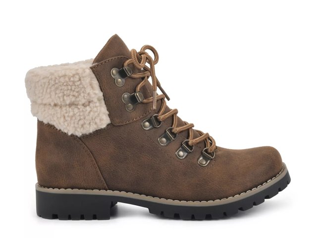 White mountain boots dsw hot sale