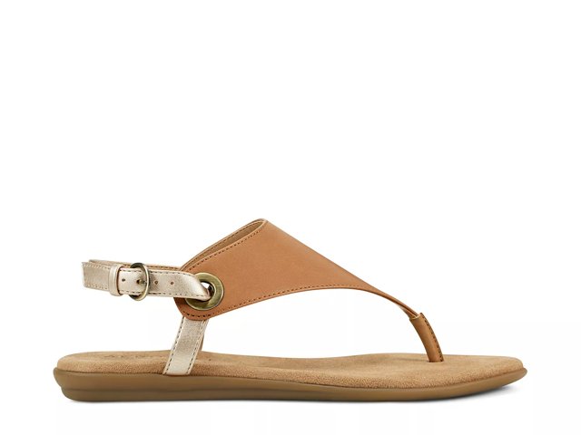 Aerosoles in on sale conchlusion sandal