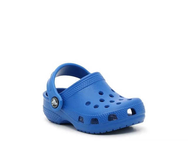 Infant croc shoes deals