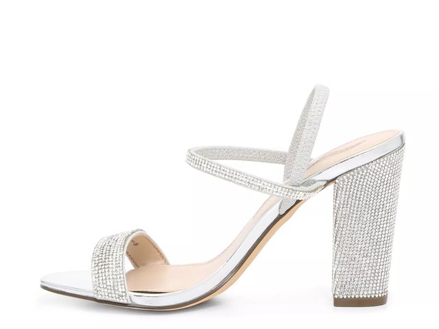 Dsw nina sales