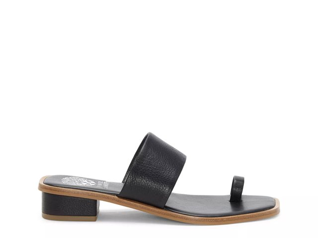 vince camuto yelinda