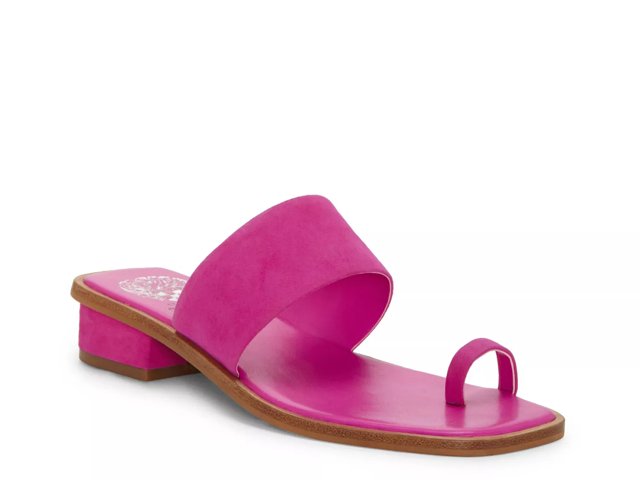 vince camuto yelinda