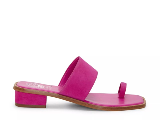 vince camuto yelinda