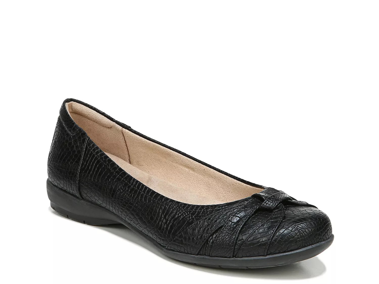 dsw flats wide