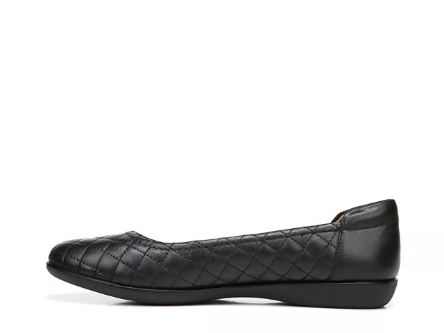 dsw naturalizer flexy
