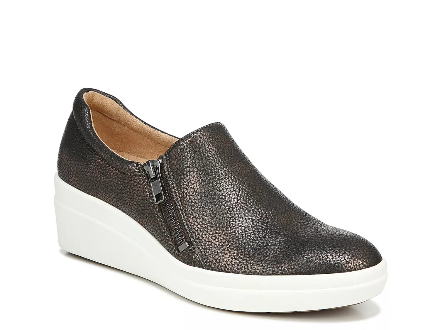 dsw womens slip on shoes