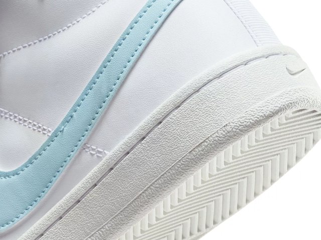 Nike women's court royale casual sneakers hot sale