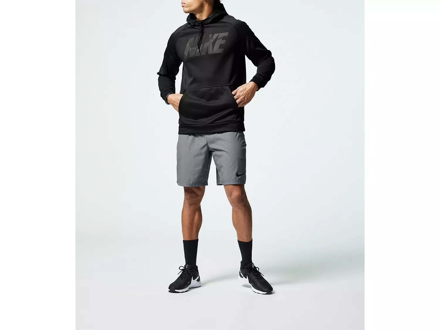 nike essential training shoe