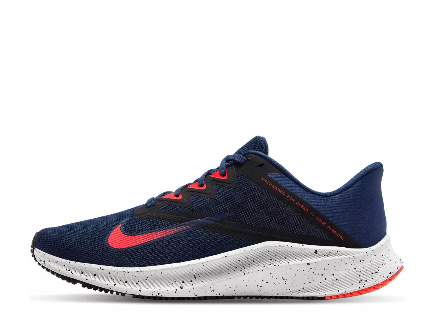 nike quest running shoes
