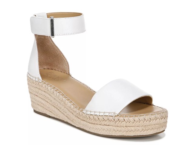 Franco sarto sales women's pela