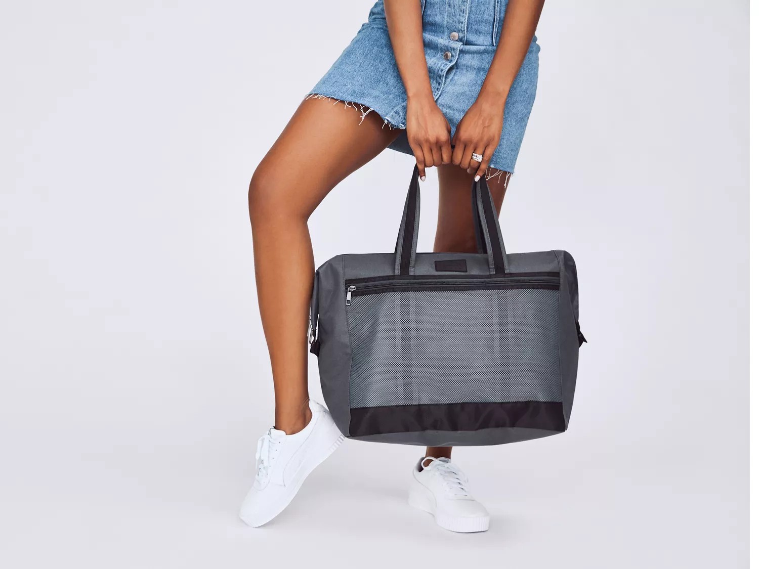 dsw vip duffle