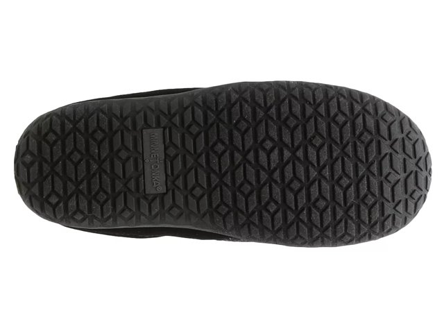Minnetonka tahoe scuff slipper on sale