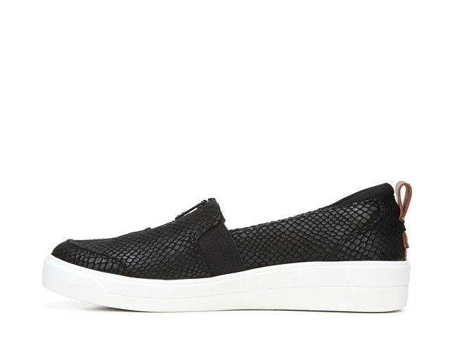 ryka vivvi snake