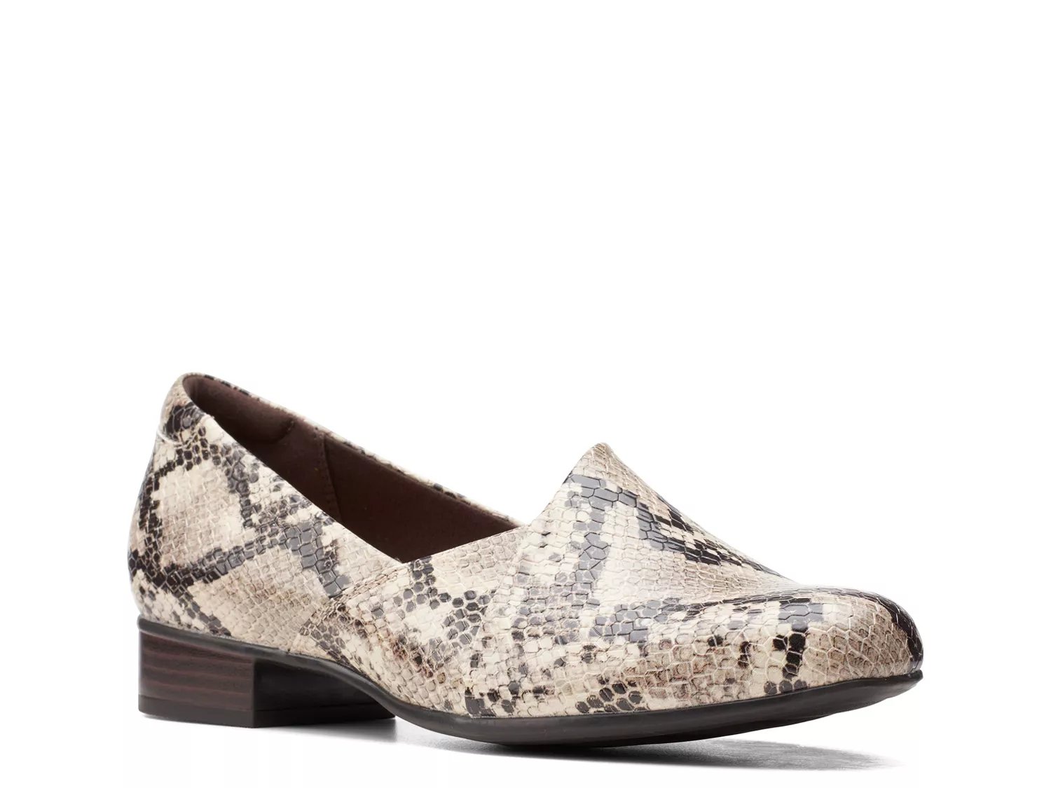 clarks womens narrow shoes