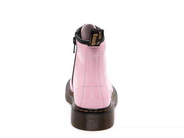 Baby pink dr martens deals