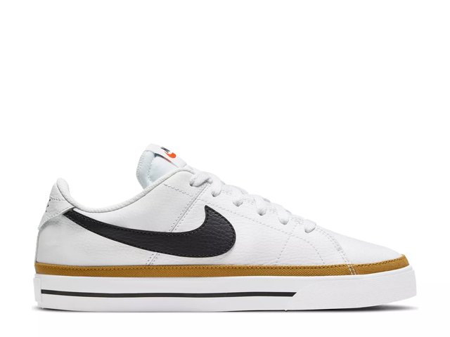Nike women's best sale sneakers dsw