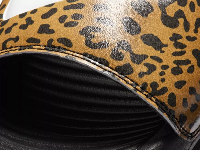 Nike leopard slides deals