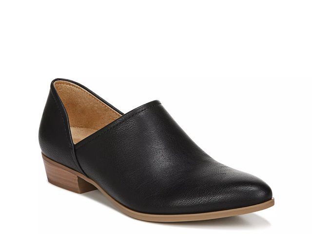 naturalizer carlyn bootie