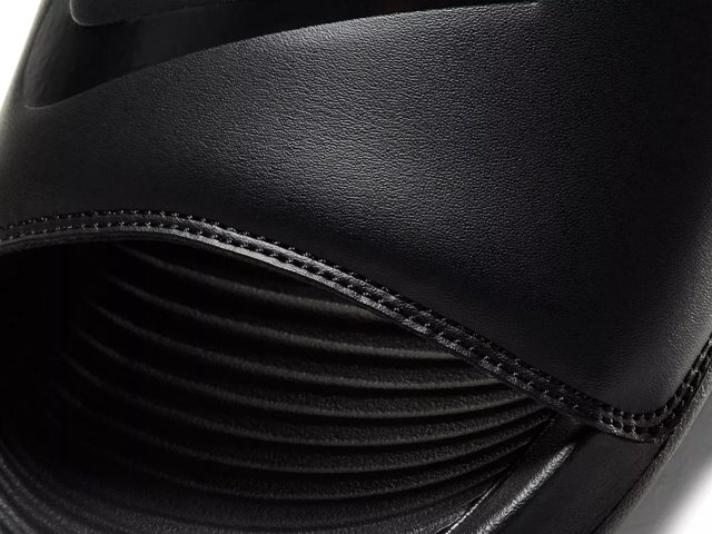 Nike Victori One Slide Sandal - Men's