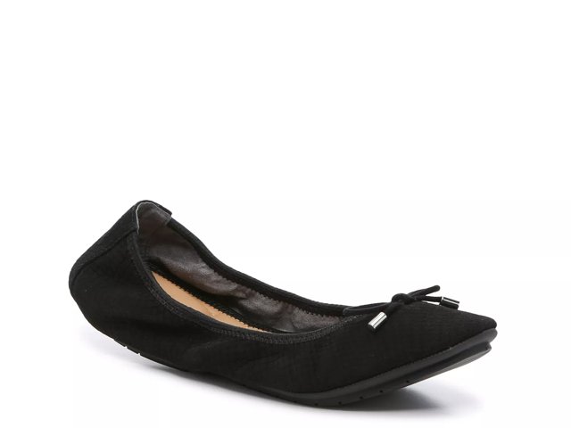 Me too flats dsw deals