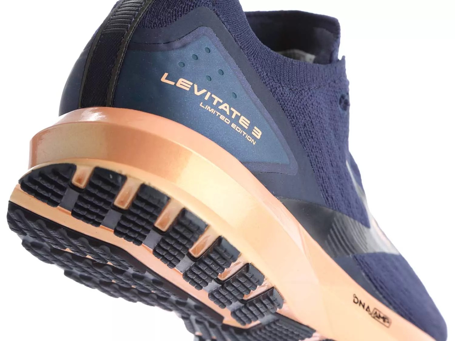 brooks levitate 3 dame