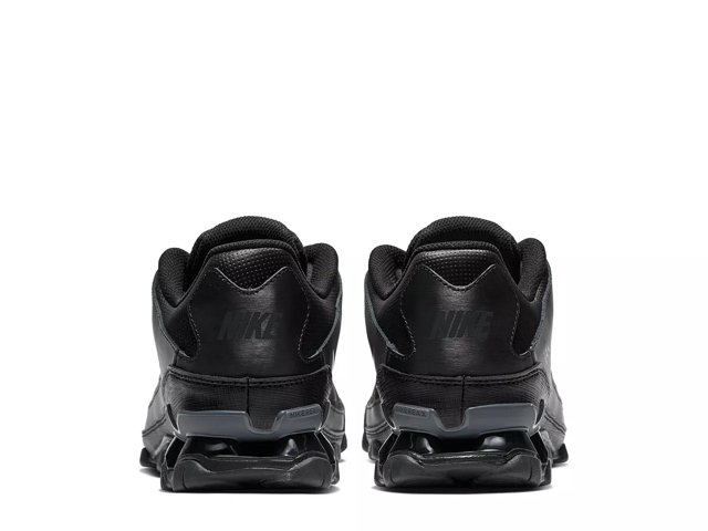 Nike reax tr iii outlet