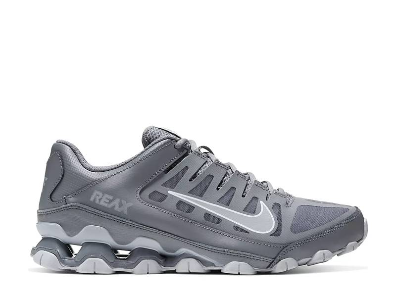 Nike reax 9 tr hot sale