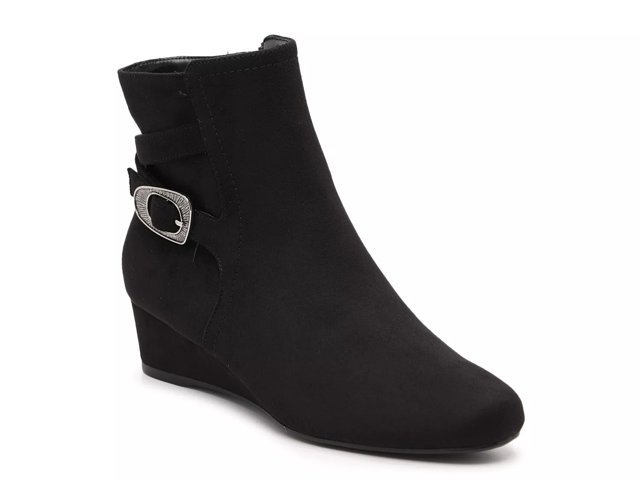 Dsw hotsell booties wedge
