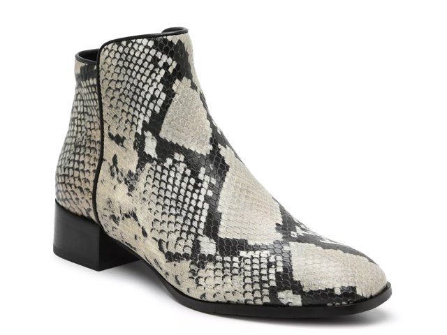 Aquatalia dsw clearance