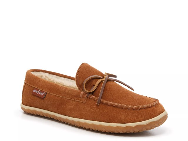 Minnetonka Tomm Moccasin Slipper