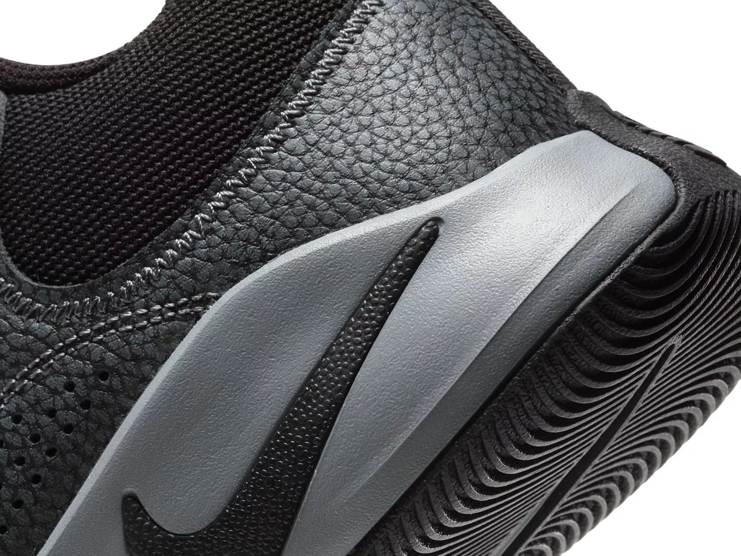 nike fly by mid basketball shoes review
