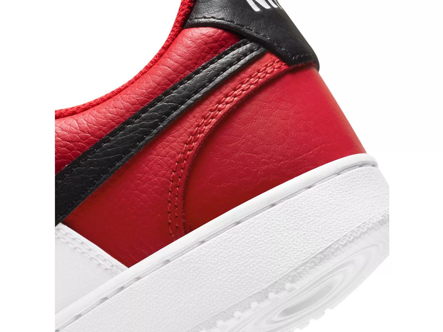court vision low basketball shoe