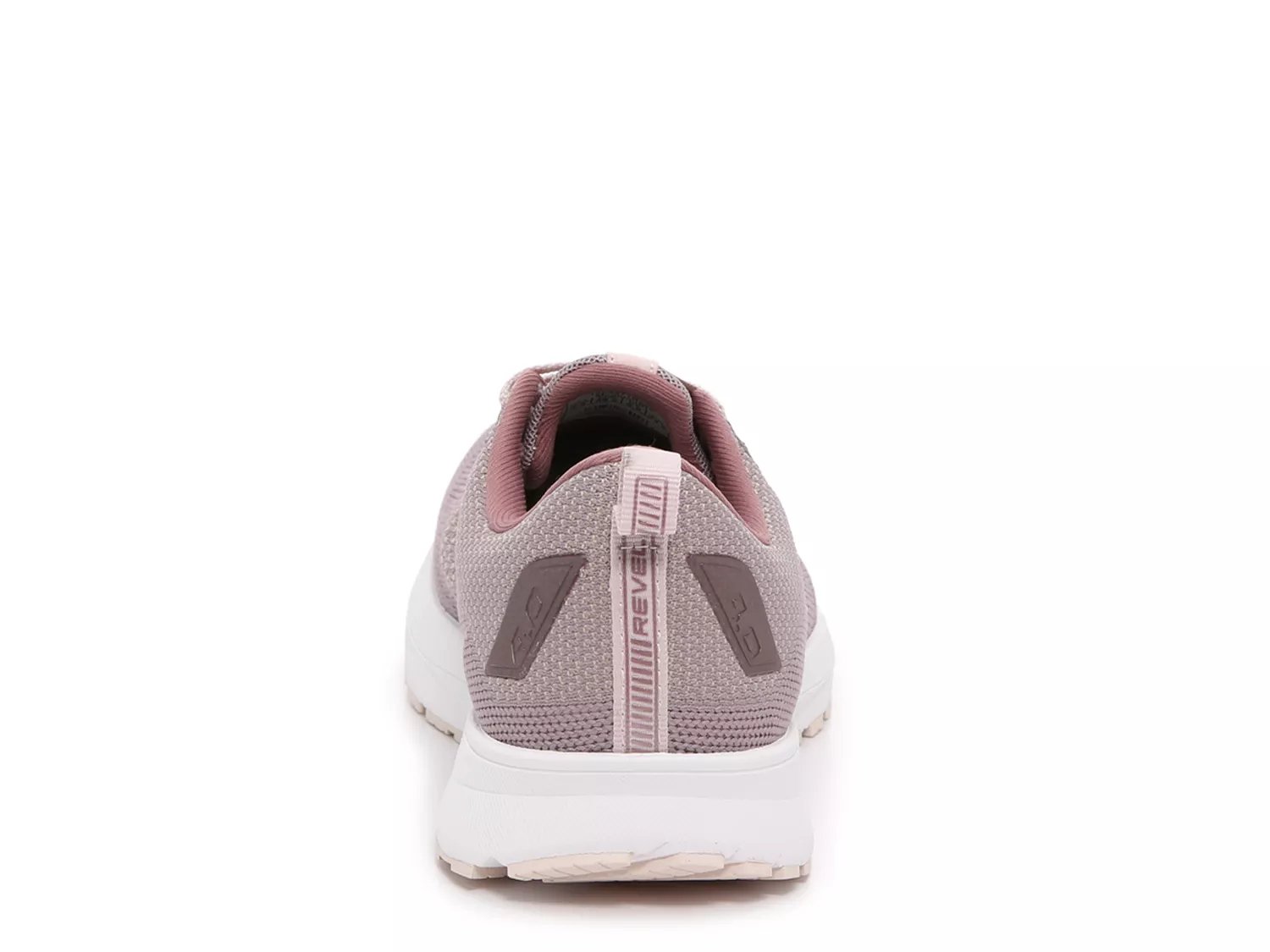 dsw brooks revel