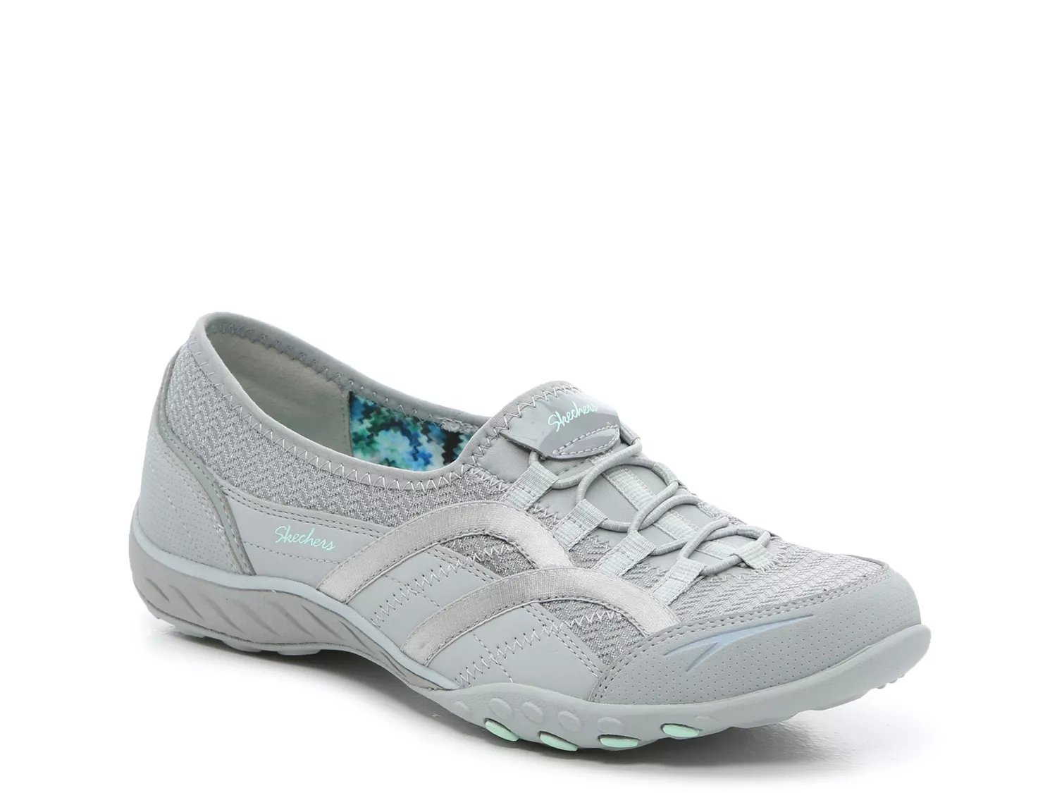 slip on sneakers sketchers