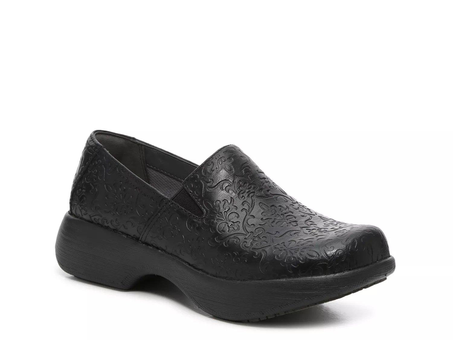 dsw non slip shoes