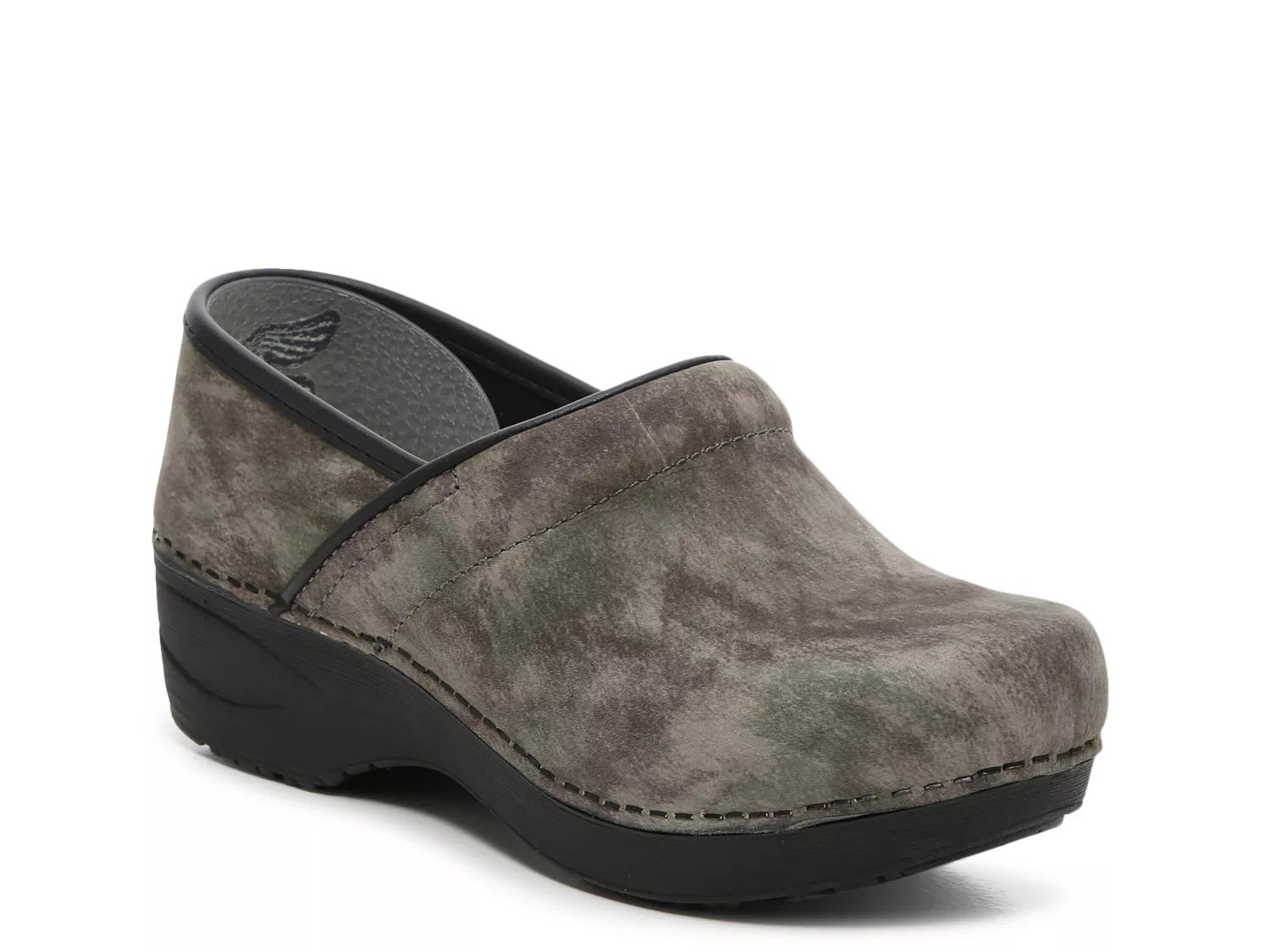 dsw shoes slip resistant