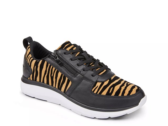 Vionic boots dsw online