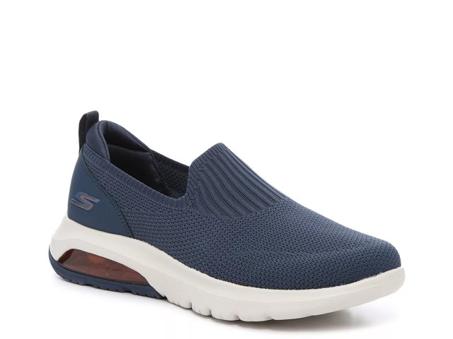 Skechers GO flow Slip On Sneaker Men s