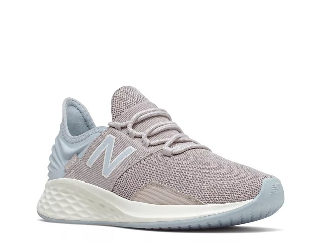 FRESH FOAM ROAV RUNNING SHOE - WOMEN'S