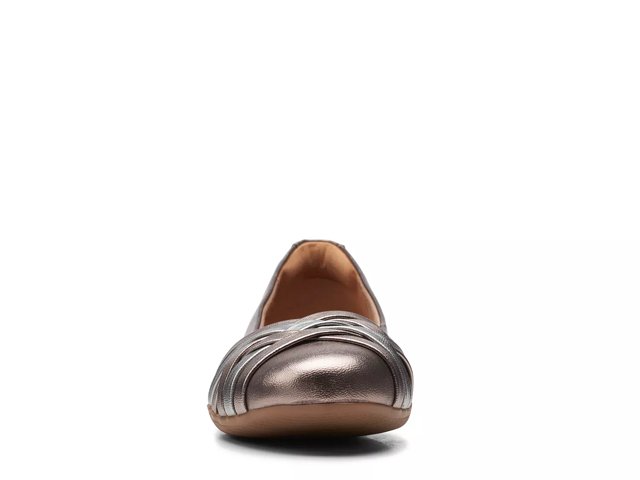 clarks sara clover ballet flat