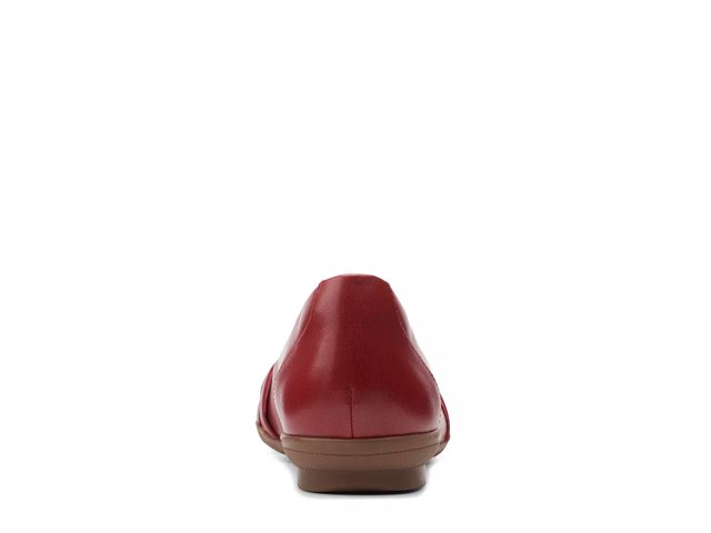 clarks sara clover ballet flat