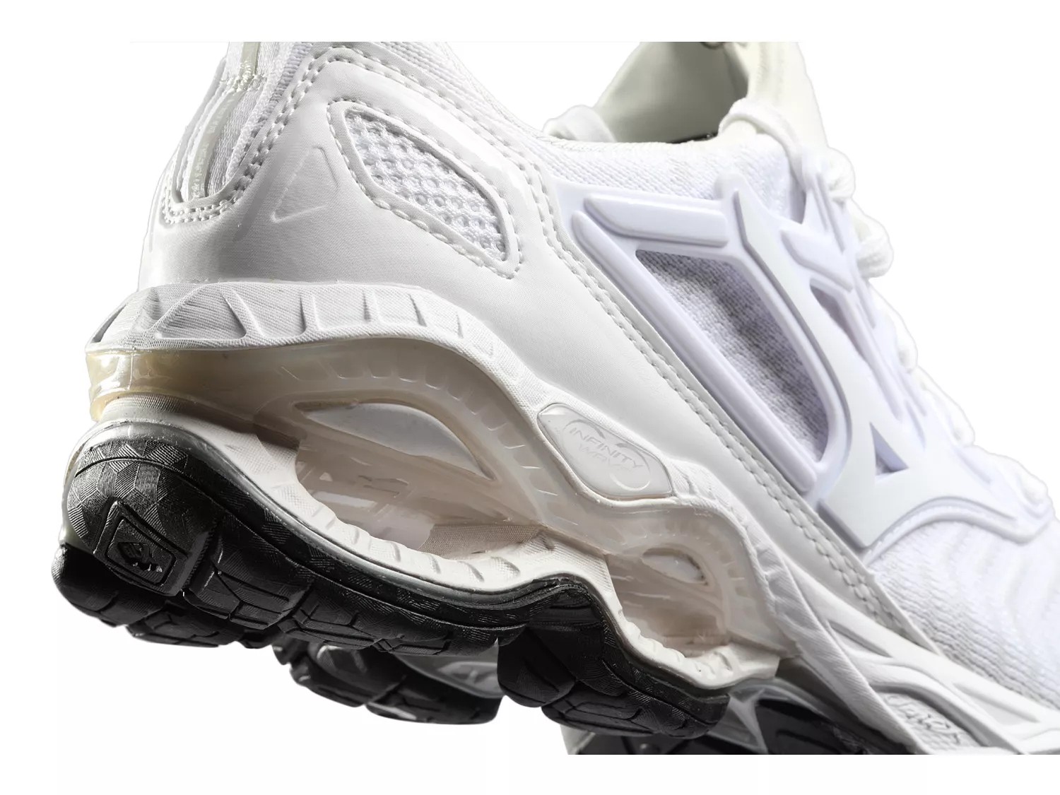 mizuno wave creation dsw