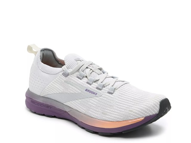 Women's ricochet running sneakers on sale