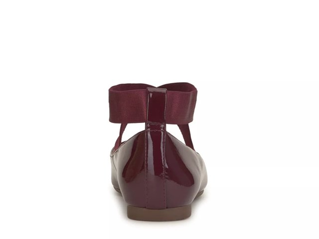 Jessica simpson flats dsw hot sale