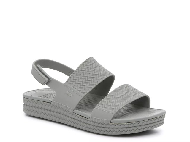 Dsw water outlet sandals