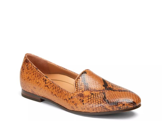 Vionic Willa Loafer - Free Shipping | DSW