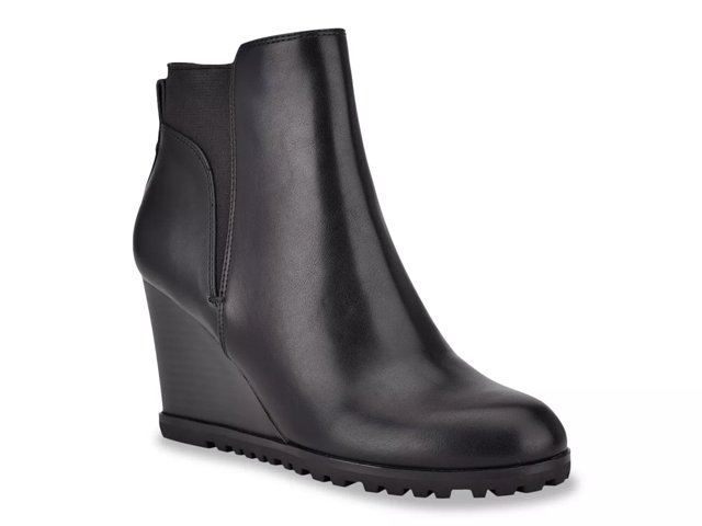 Dsw black wedge booties 2025