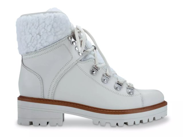 isalia bootie